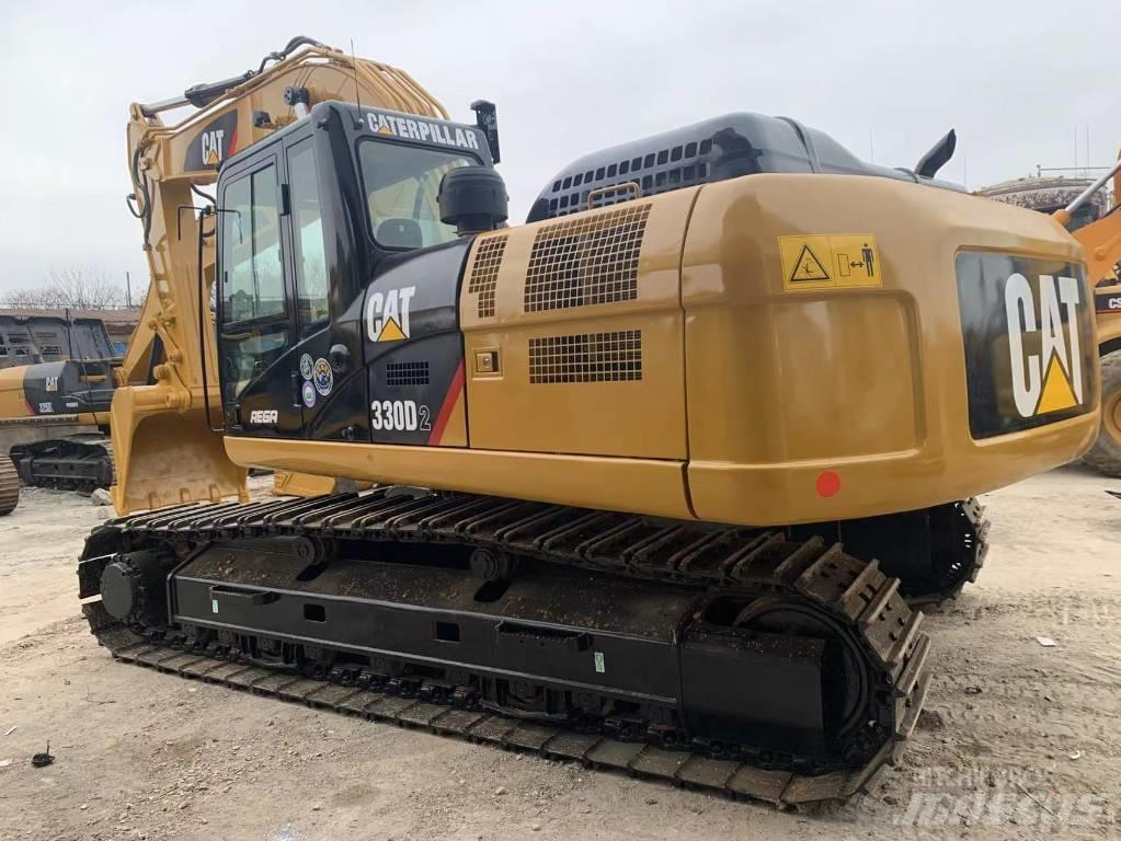 CAT 330 D Гусеничні екскаватори