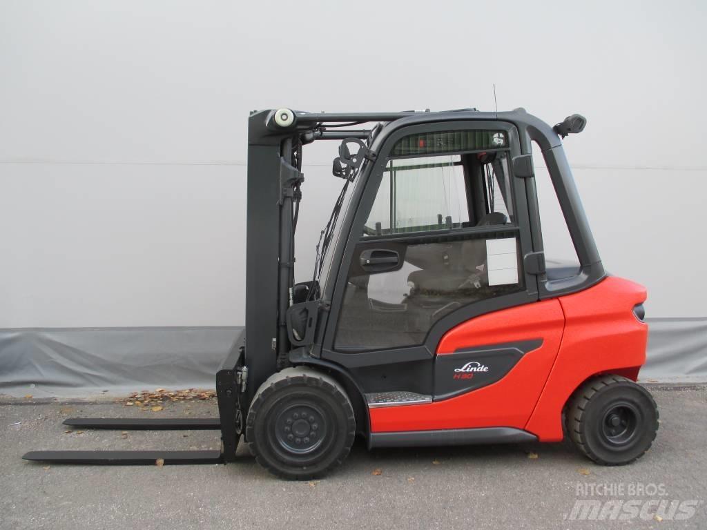 Linde H30D Дизельні навантажувачі