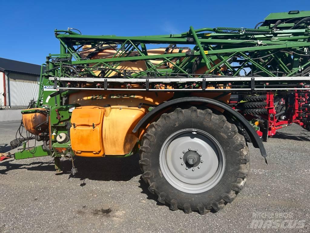Amazone UX 5200 Причіпні обприскувачі