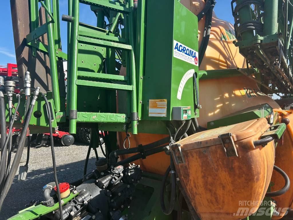 Amazone UX 5200 Причіпні обприскувачі