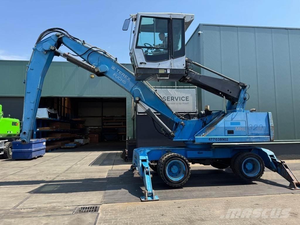 Fuchs MHL 320 Перевантажувачі металобрухту/промислові навантажувачі