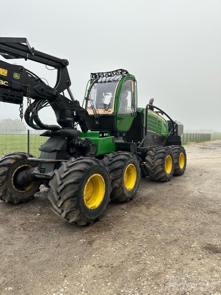 John Deere 1270 G Харвестери