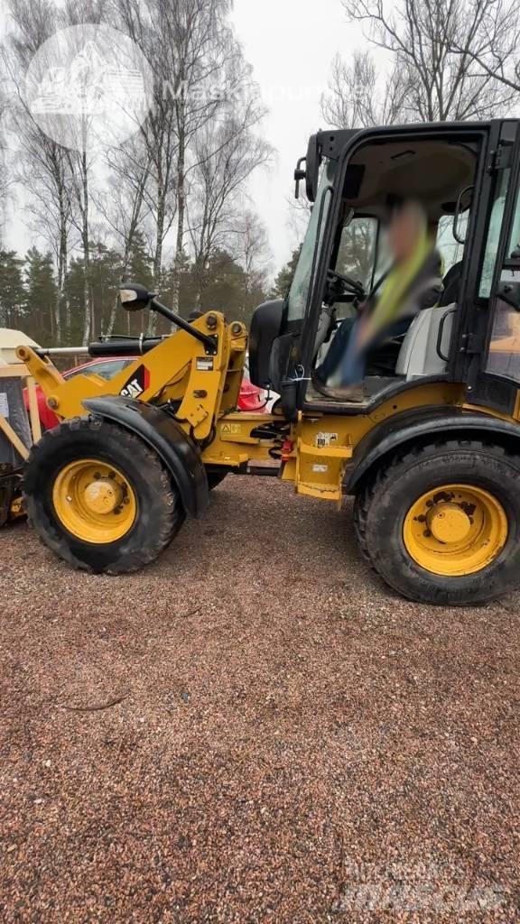 CAT 908 H Фронтальні навантажувачі