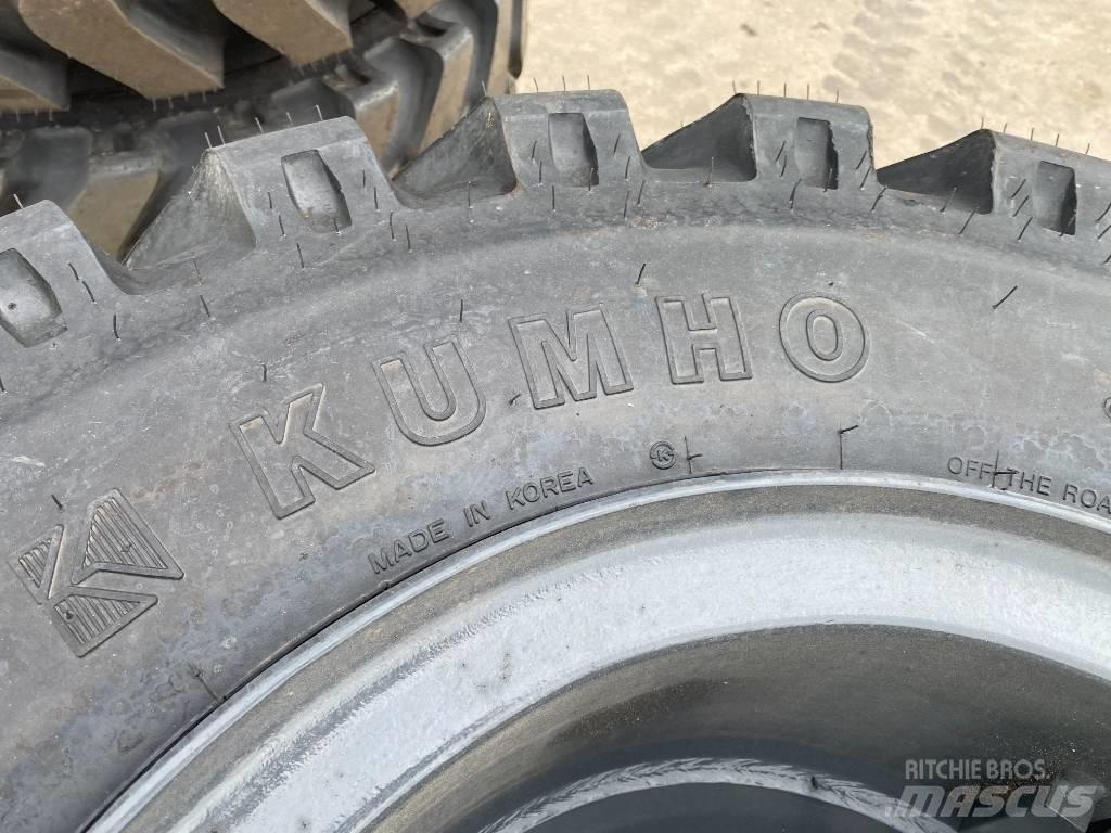 Kumho 10,00-20 Шини