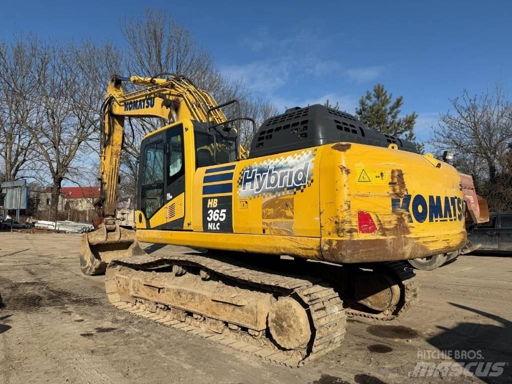Komatsu HB 365 Гусеничні екскаватори