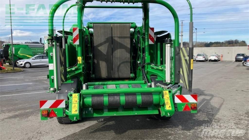 John Deere c451r Тюкові прес-підбирачі