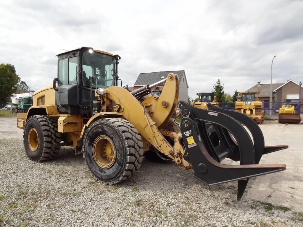 CAT 938 M Фронтальні навантажувачі