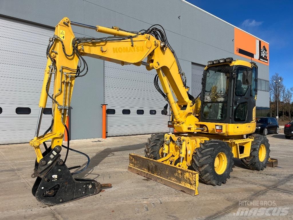 Komatsu PW 98 MR-8 Колісні екскаватори