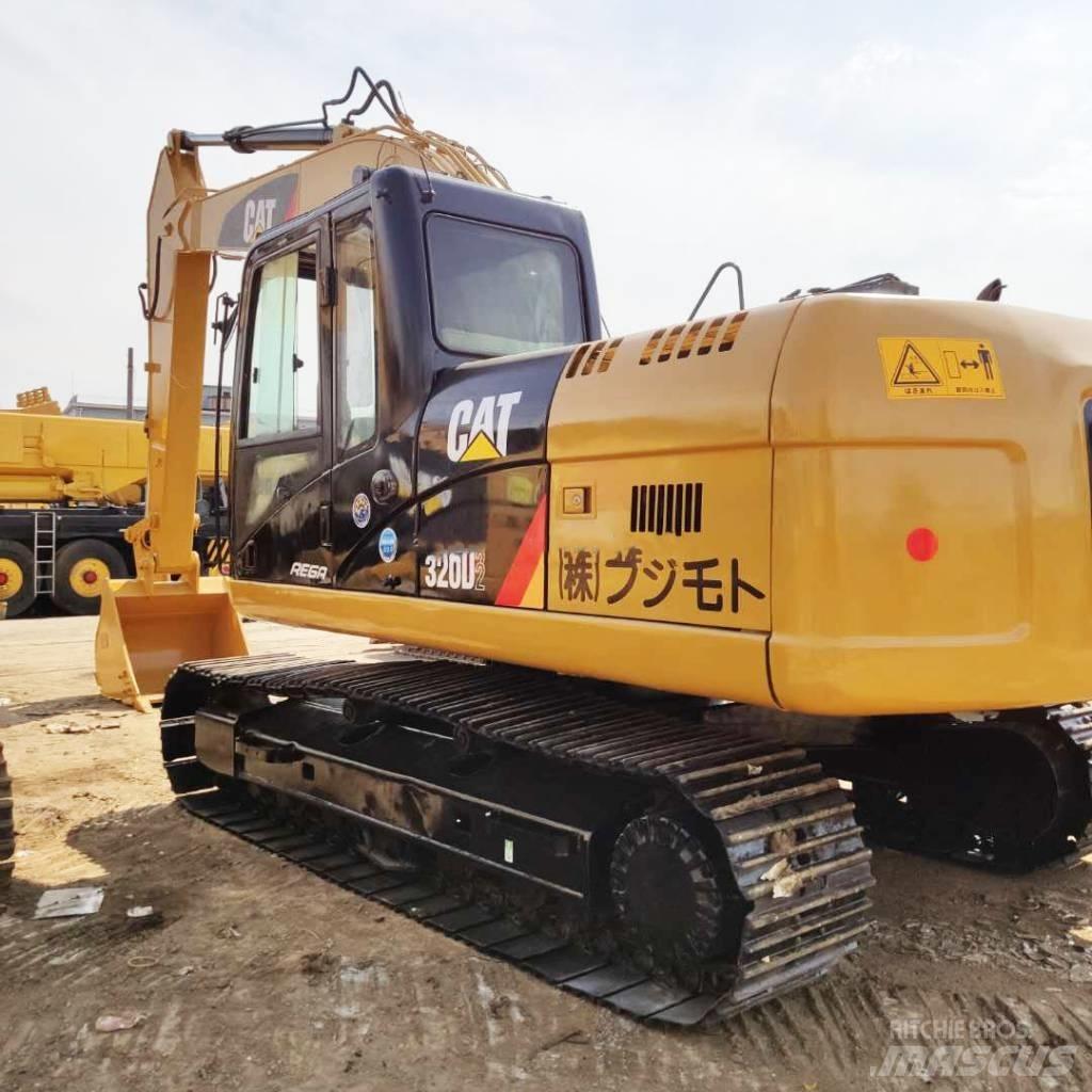 CAT 320D Гусеничні екскаватори