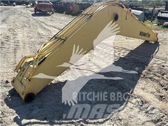 Komatsu PC200 Бони і ковші