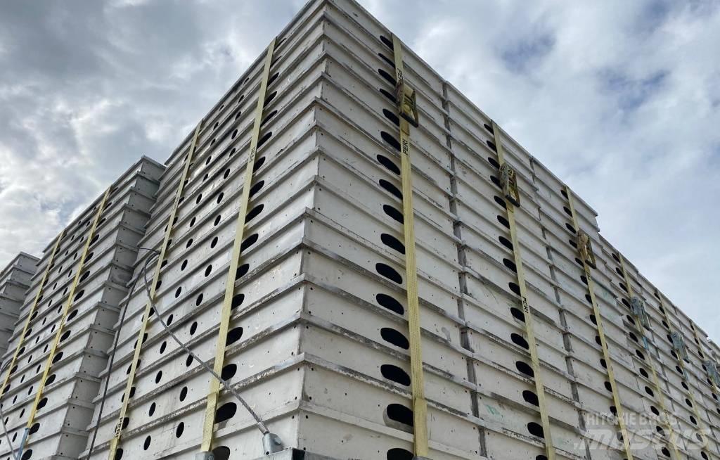 Peri Skydeck Ліси будівельні, підйомники, вежі-тури