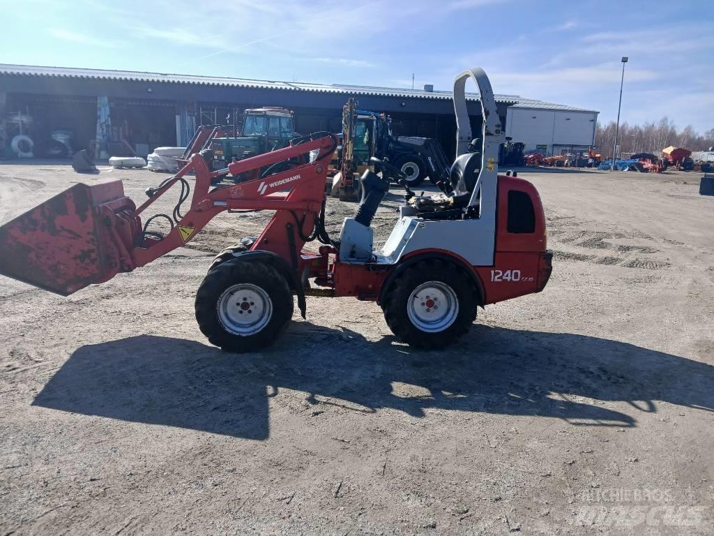 Weidemann 1240CX35 Багатофункціональне обладнання для вантажних і землекопальних робіт