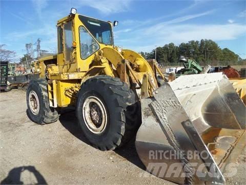 CAT 966 C Фронтальні навантажувачі