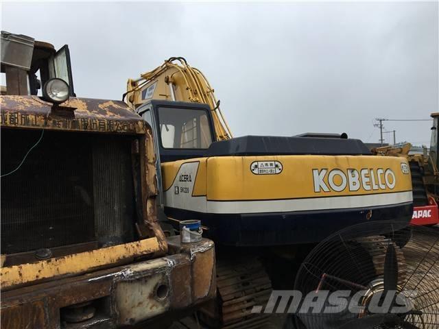 Kobelco SK 220 Гусеничні екскаватори