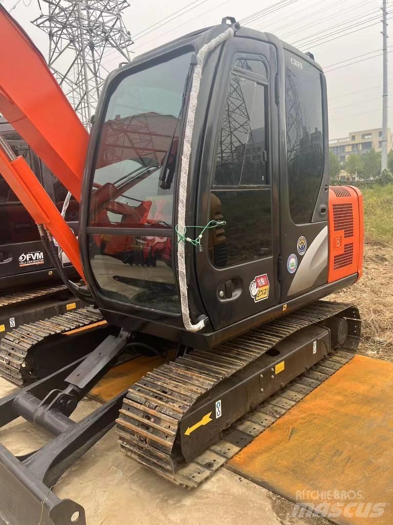 Hitachi Zaxis 60 Міні-екскаватори < 7т