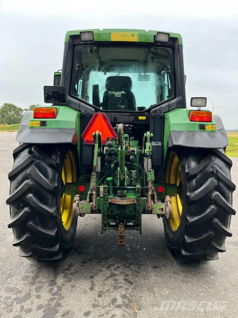 John Deere 6400 Трактори