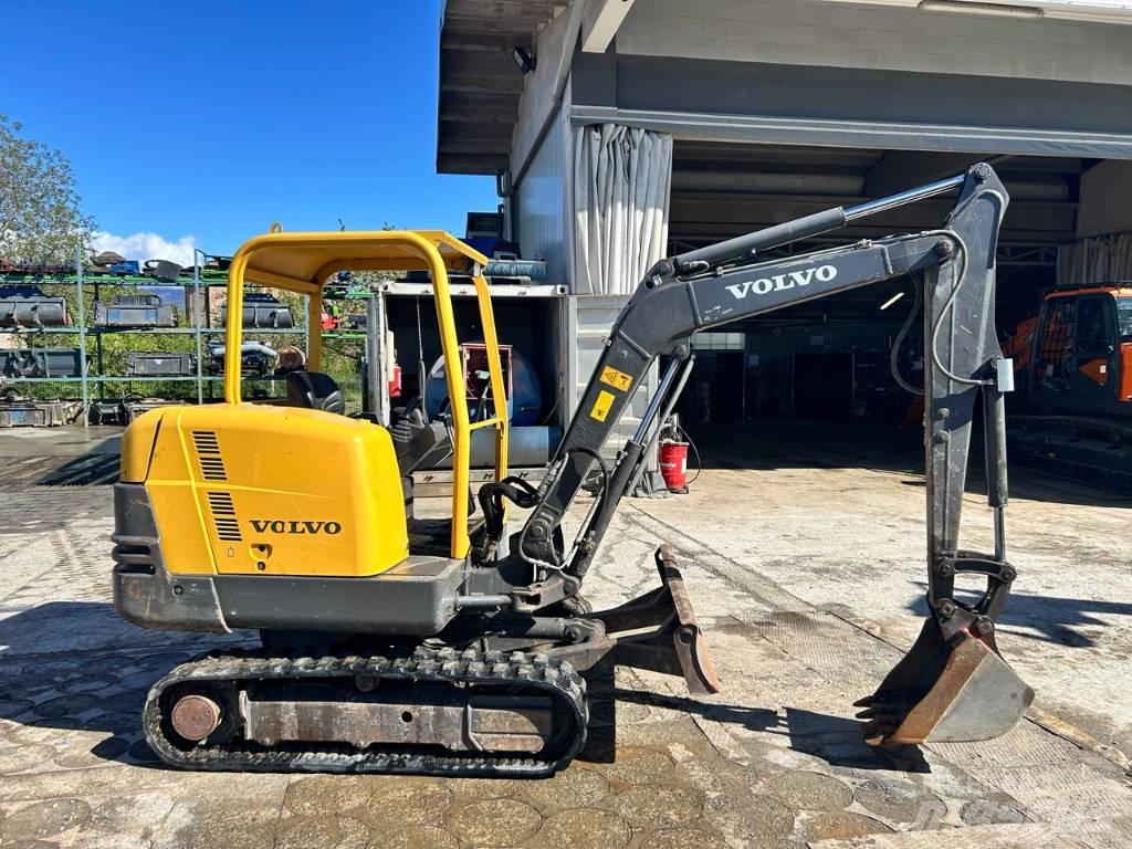 Volvo EC 25 Міні-екскаватори < 7т