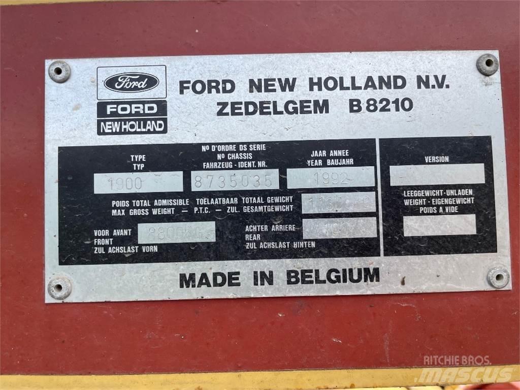 New Holland 1905 Фуражні комбайни