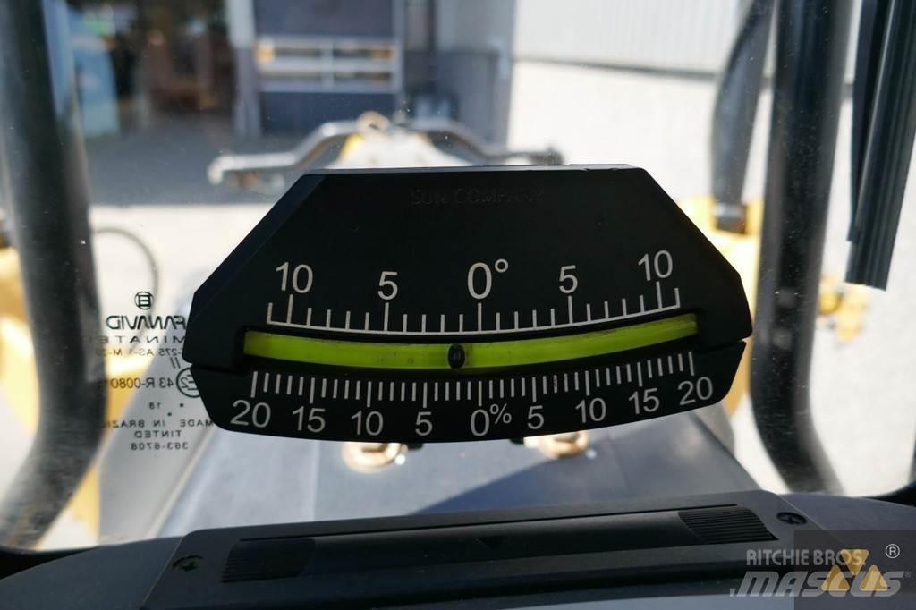 CAT 140M3 Грейдери