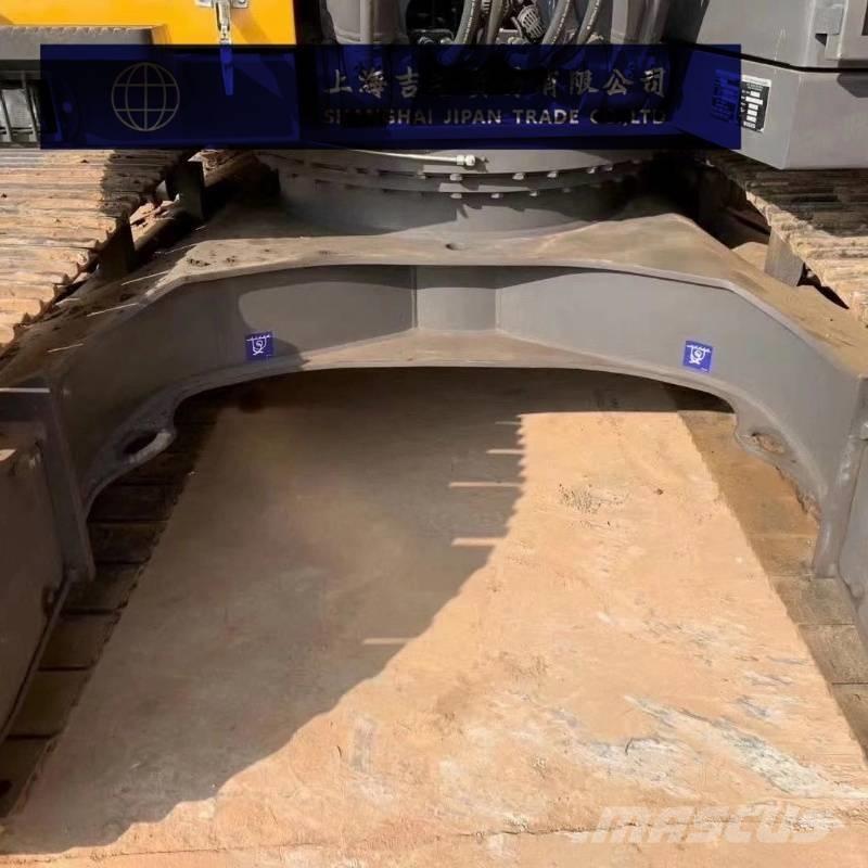 Volvo EC 200 Гусеничні екскаватори