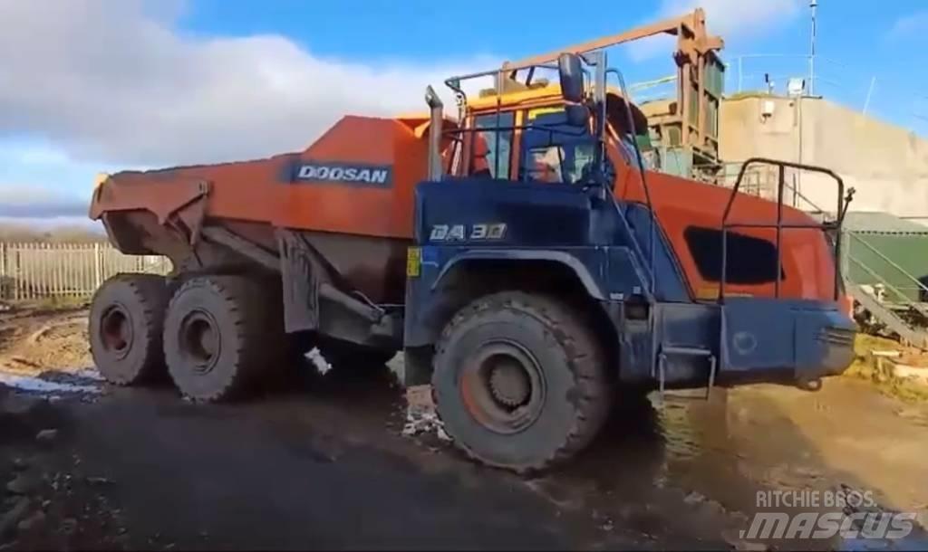 Doosan DA 30 -7 Зчленовані самоскиди