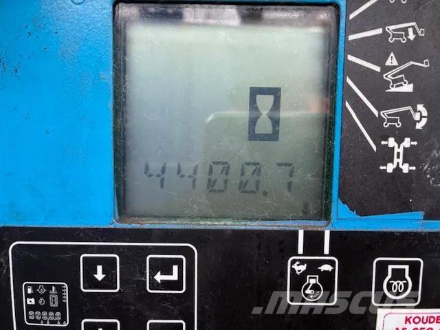 Genie ZX135/70 Колінчаті підйомники