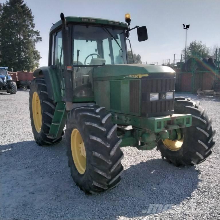 John Deere 6510 Трактори