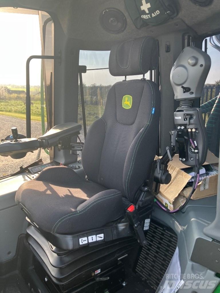 John Deere 1510G Форвардери