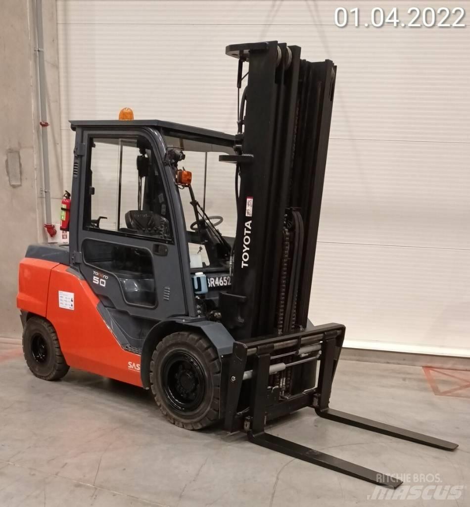 Toyota 40-8FD50N Дизельні навантажувачі