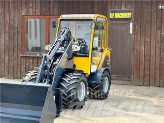 Eurotrac W12 Фронтальні навантажувачі