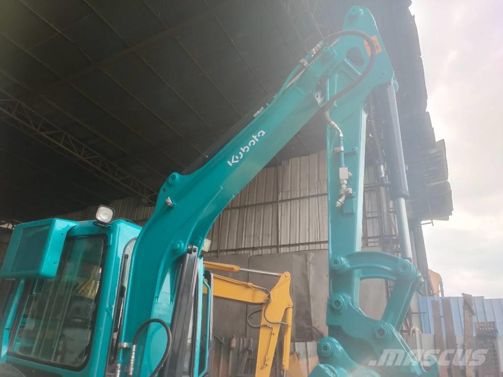 Kubota U 35 Гусеничні екскаватори