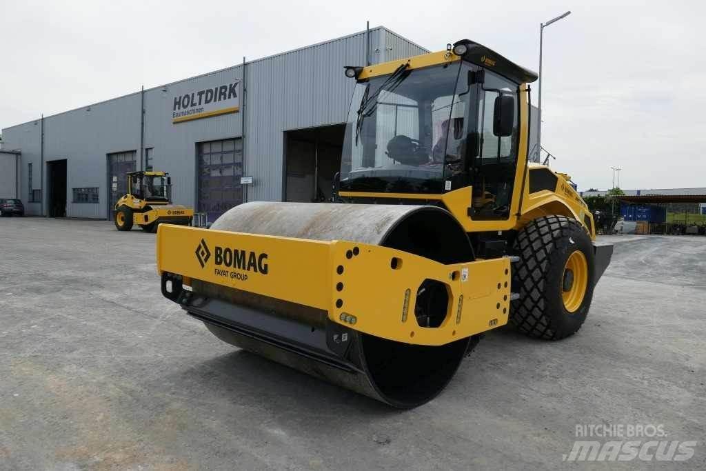 Bomag BW 213 DH-5 Ущільнювачі грунту