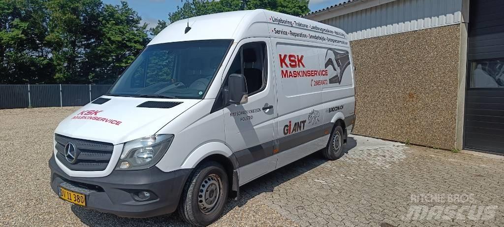 Mercedes-Benz 319 Контейнер