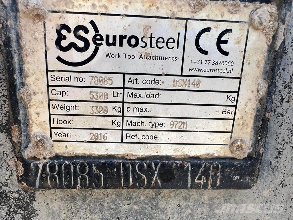 CAT 972M XE Фронтальні навантажувачі