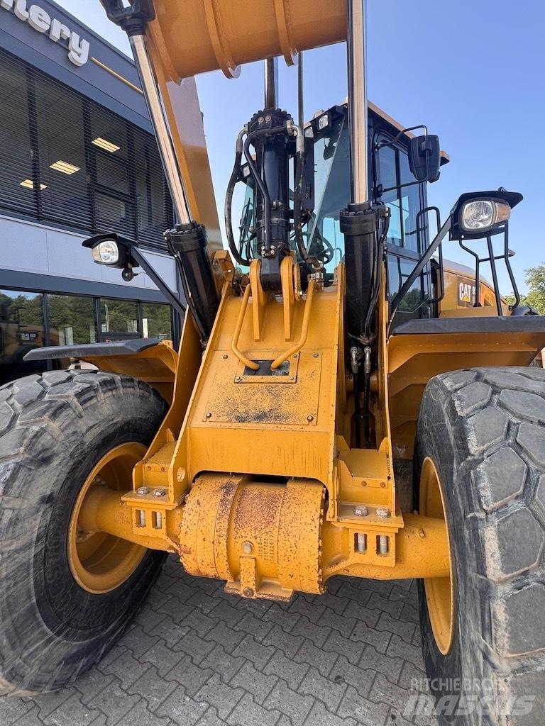 CAT 950 GC Фронтальні навантажувачі
