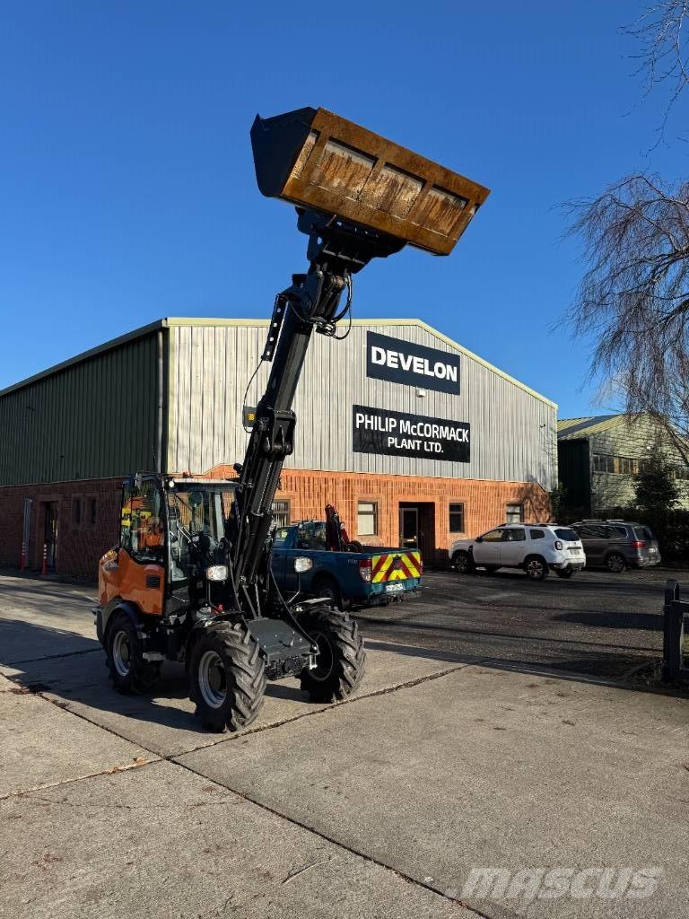 Develon DL 80 TL-7 Малі навантажувачі