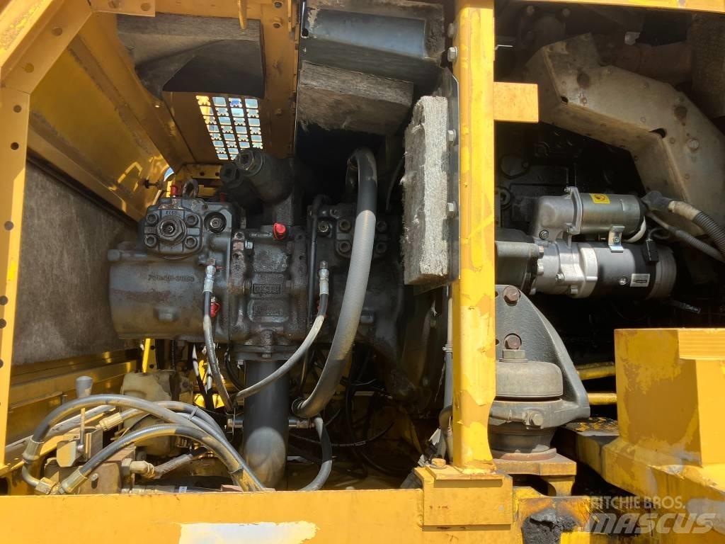 Komatsu PC 400 LC-8 Гусеничні екскаватори