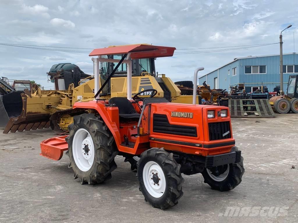 Hinomoto BD150 Трактори