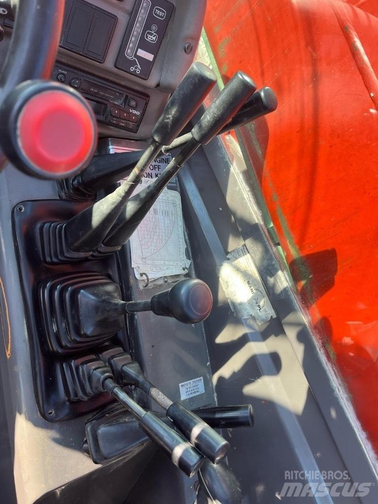 Manitou 1740 Телескопічні навантажувачі