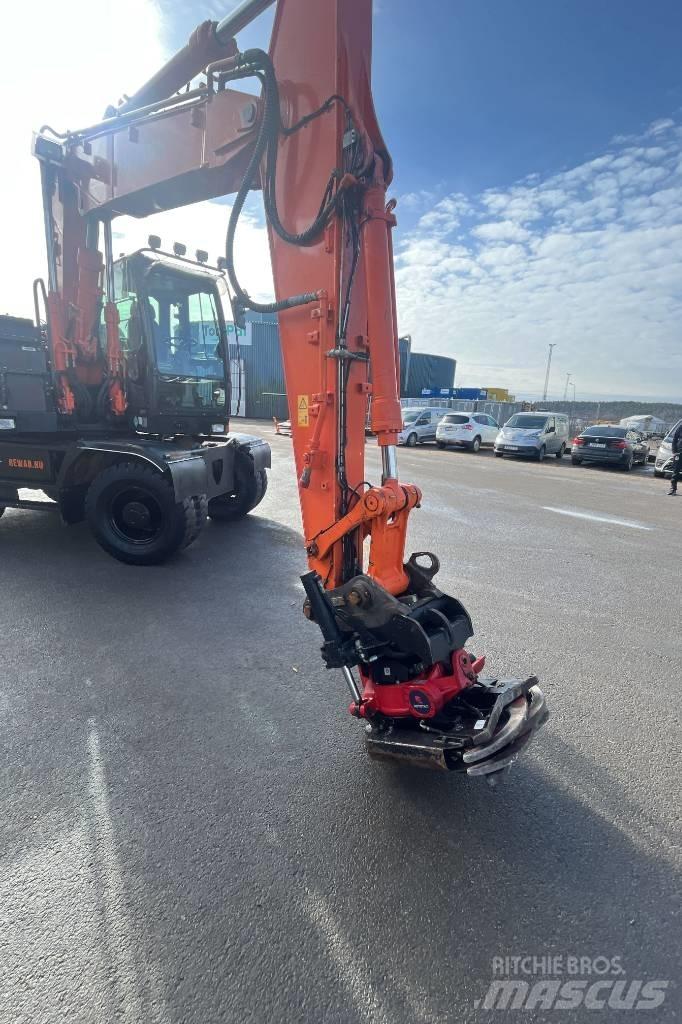 Hitachi ZX 140 W-5B Колісні екскаватори