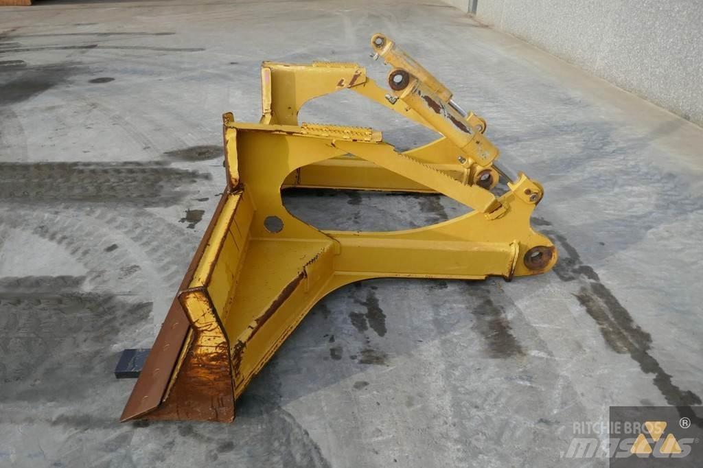 CAT Skidder blade Леміші