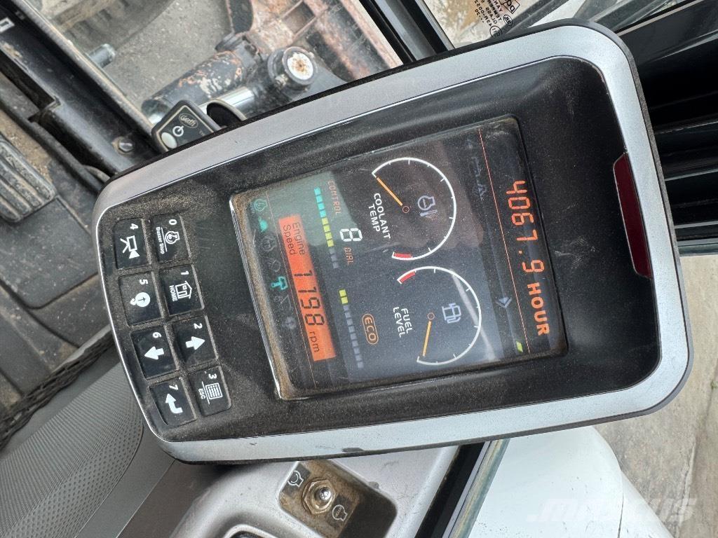 Bobcat E85 (14822) Середні екскаватори 7т. - 12т.