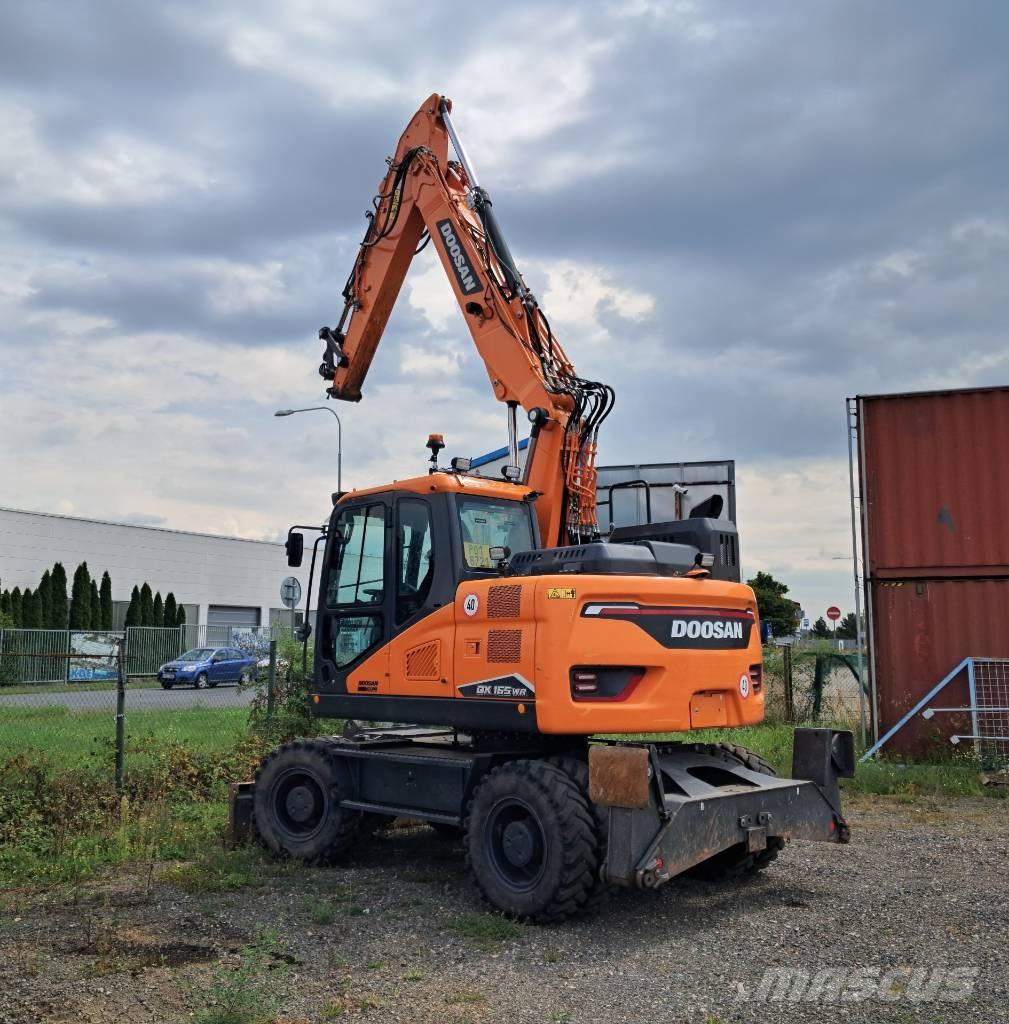 Doosan DX165WR-7 Колісні екскаватори