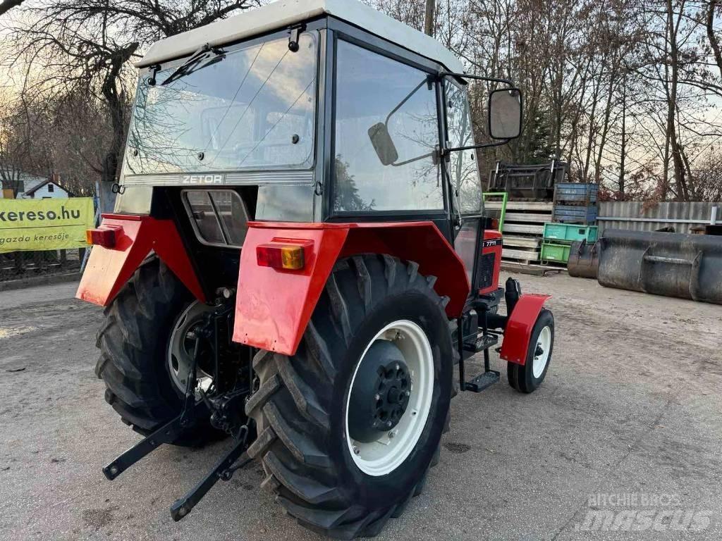 Zetor 7711 Трактори