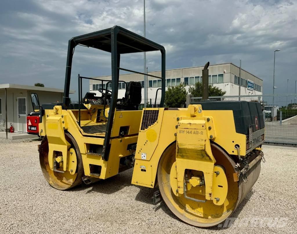 Bomag BW 144 AD-2 Котки тротуарні