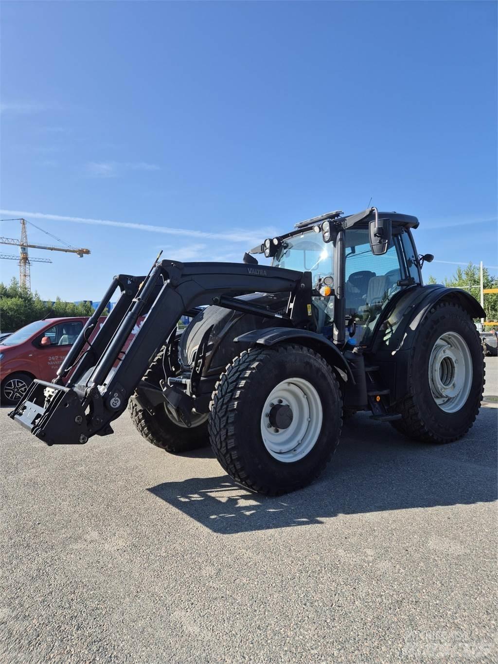 Valtra N175 A Трактори