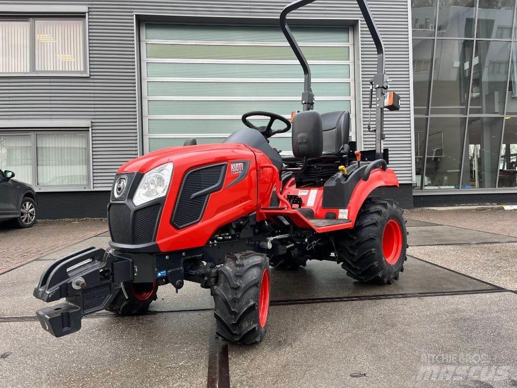Kioti CS2220M Трактори