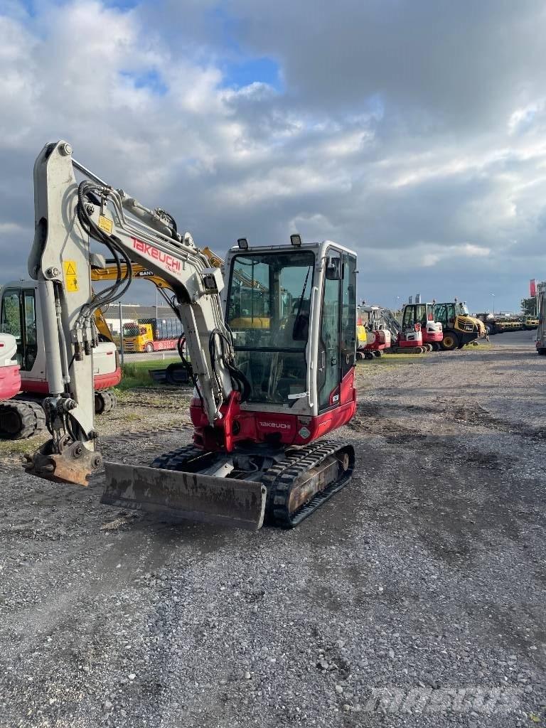 Takeuchi TB 230 Міні-екскаватори < 7т