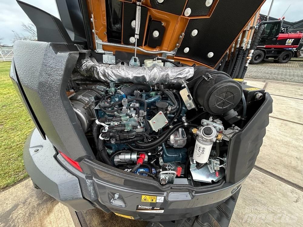 CASE CX65D Середні екскаватори 7т. - 12т.