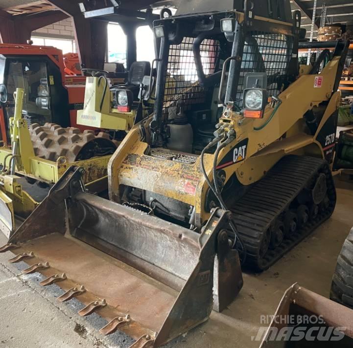 CAT 257B Міні-навантажувачі